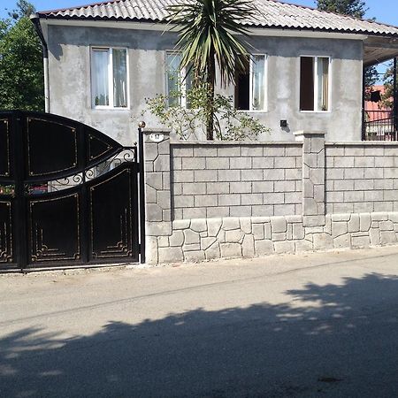 Guest House Maxim Makhinjauri Exterior foto