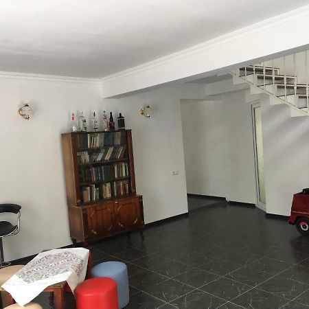 Guest House Maxim Makhinjauri Exterior foto