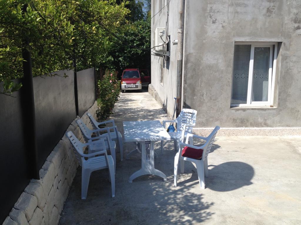 Guest House Maxim Makhinjauri Exterior foto