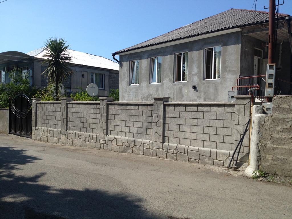 Guest House Maxim Makhinjauri Exterior foto