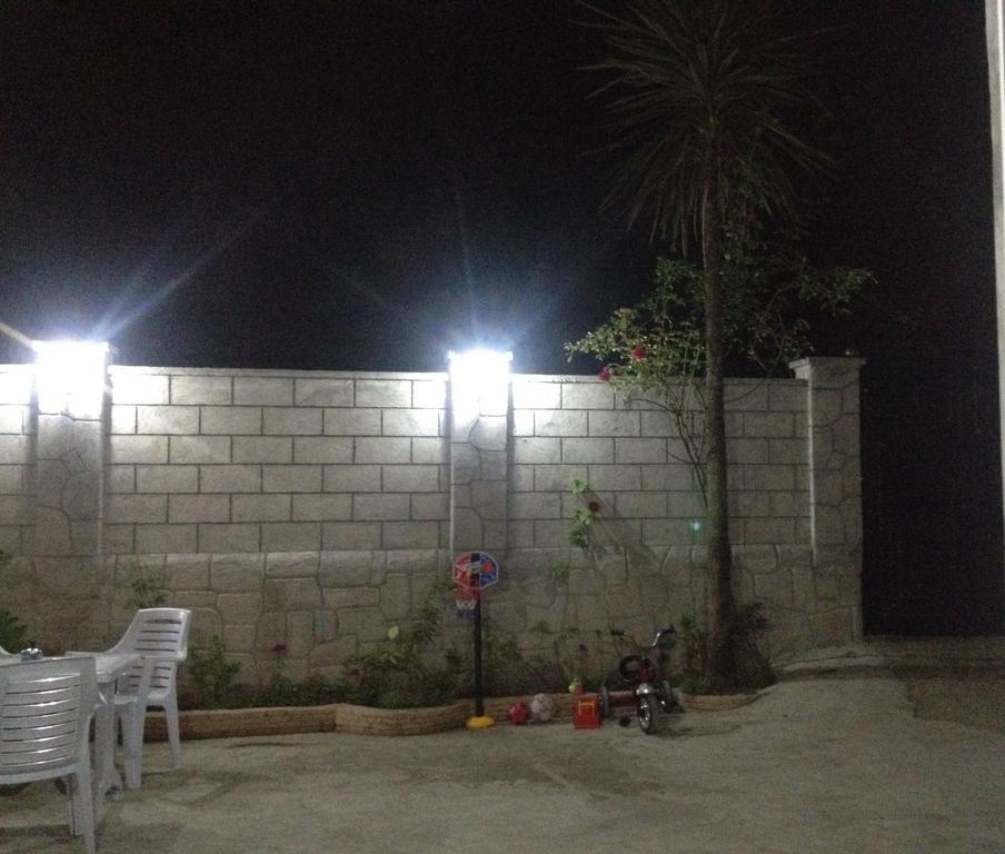 Guest House Maxim Makhinjauri Exterior foto