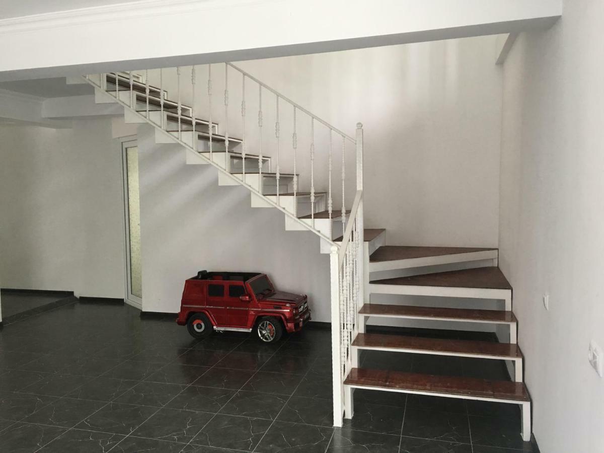 Guest House Maxim Makhinjauri Exterior foto